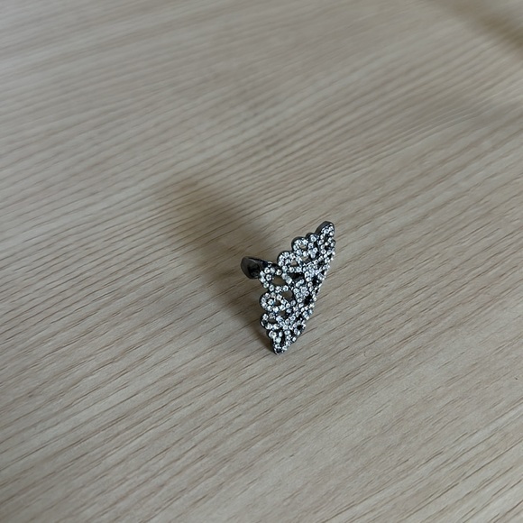 Express Ring Size 8 - Picture 7 of 10